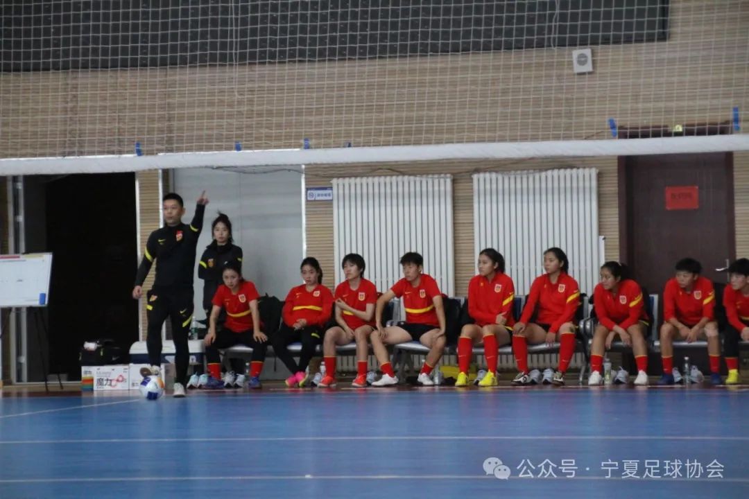 关于中国女性足球选手圆满完成备战任务，锐意夺魁的信息
